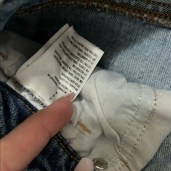 American Eagle Outfitters Blue Denim Women's Shorts - Picture 3 of 4